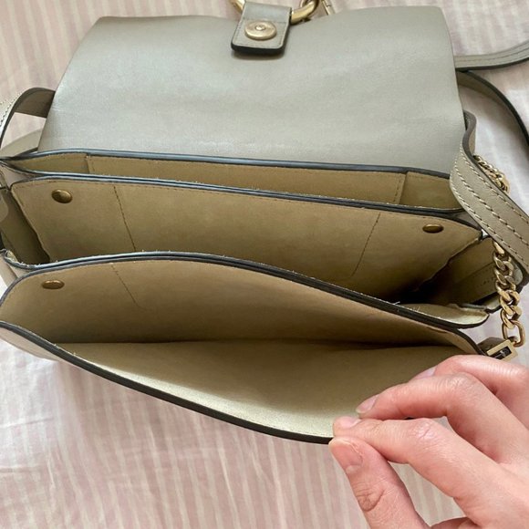 bags  Meet your Posher, Dustin main image 4